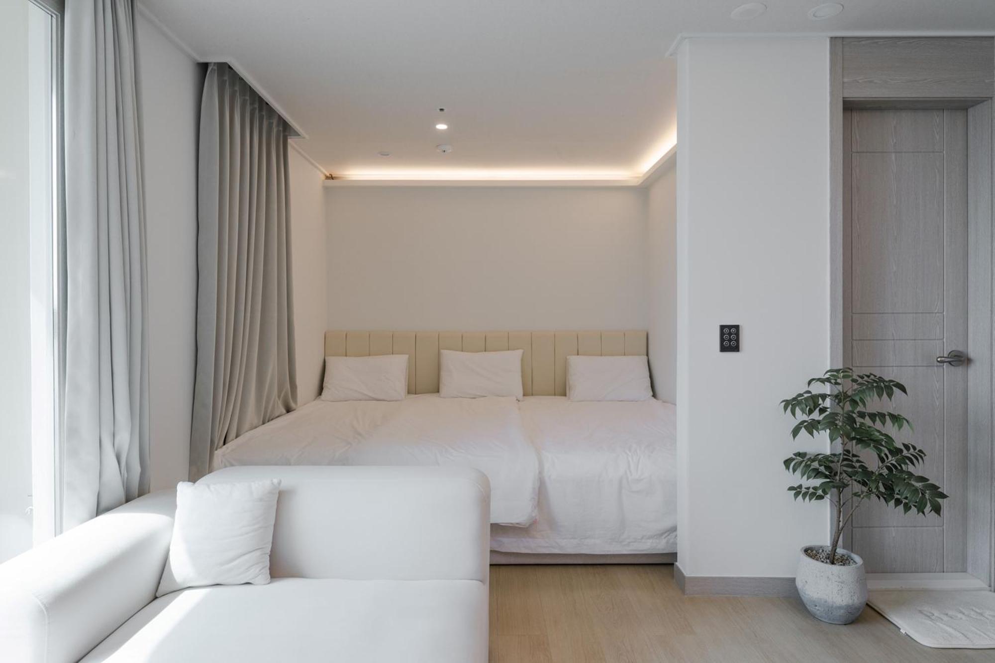 Marant Residence Hotel Busan Station Экстерьер фото